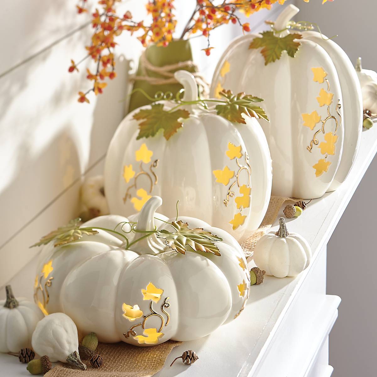 Pierced Lit Pumpkin Short